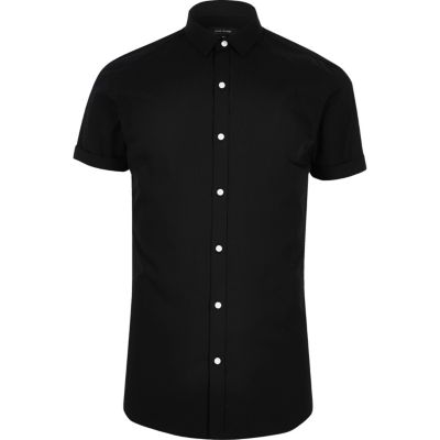 Black short sleeve smart slim fit shirt